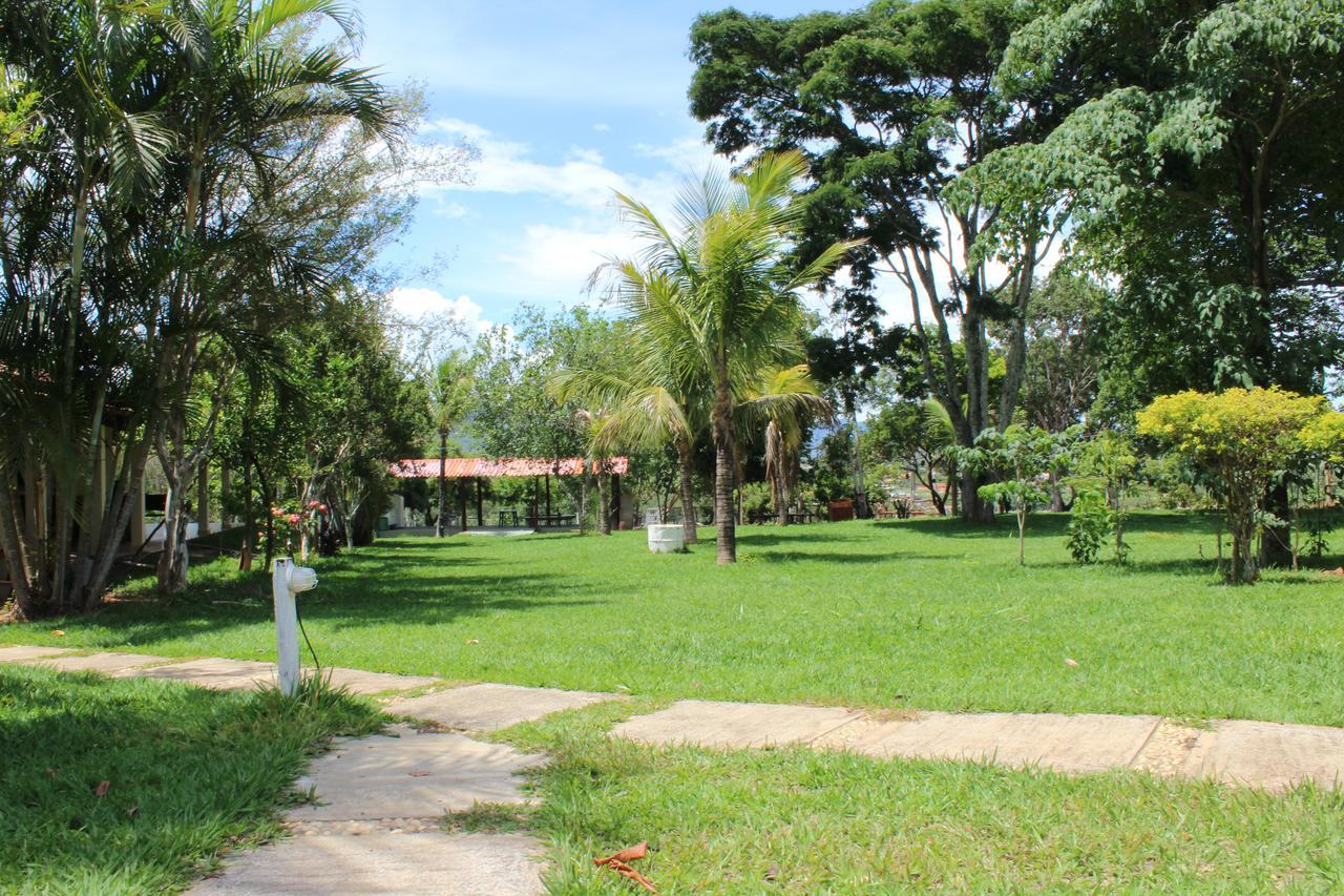 Pousada Toca Da Raposa Cavalcante Exterior foto